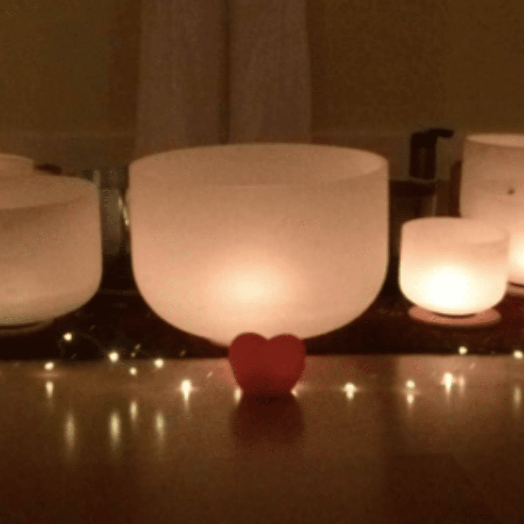Crystal quartz singing bowl therapy at Hum Healing Hive